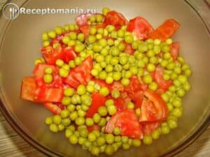 Салат-из-помидоров,-цветной-капусты-и-зеленого-горошка2